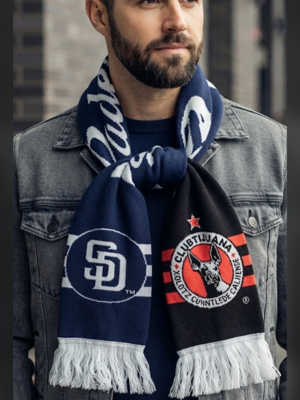 San Diego Padres x Club Tijuana Xolos SGA Soccer Reversable Collector Scarf NWOT